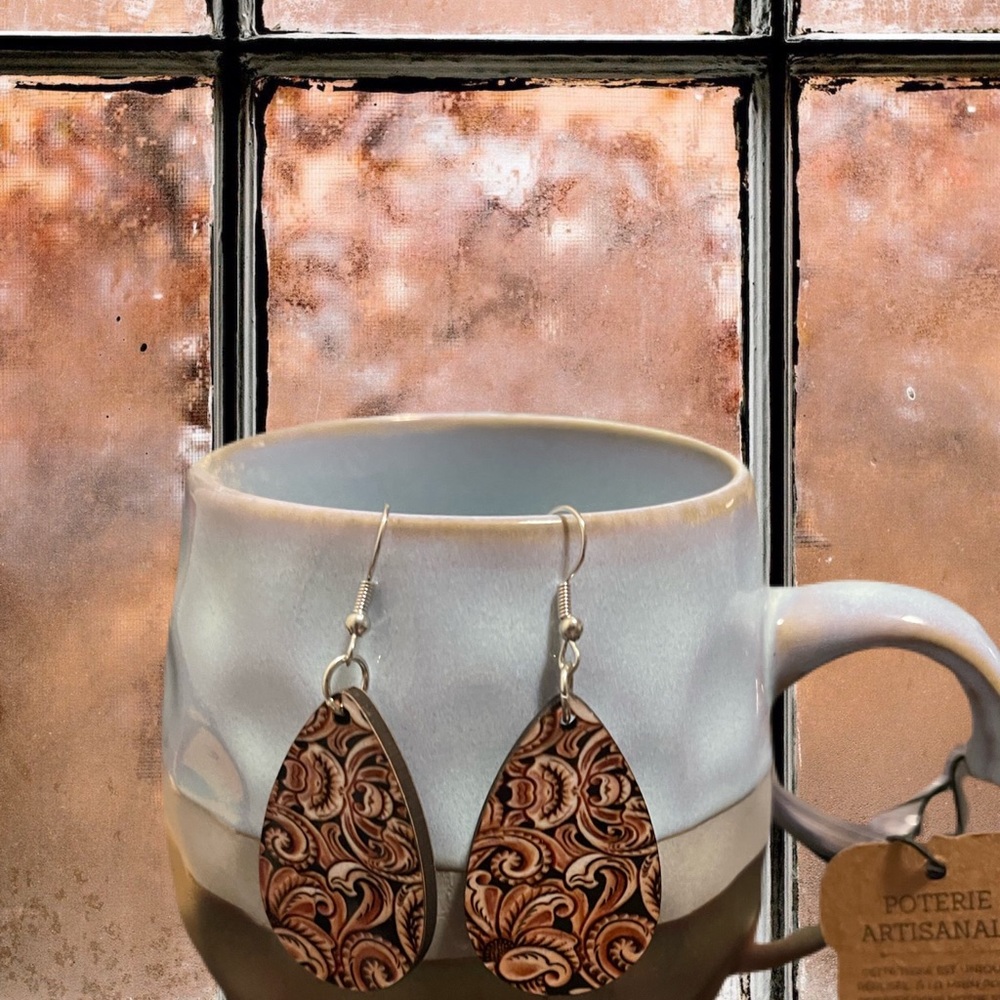 Earrings ( cup not included) - Picture 3 of 3